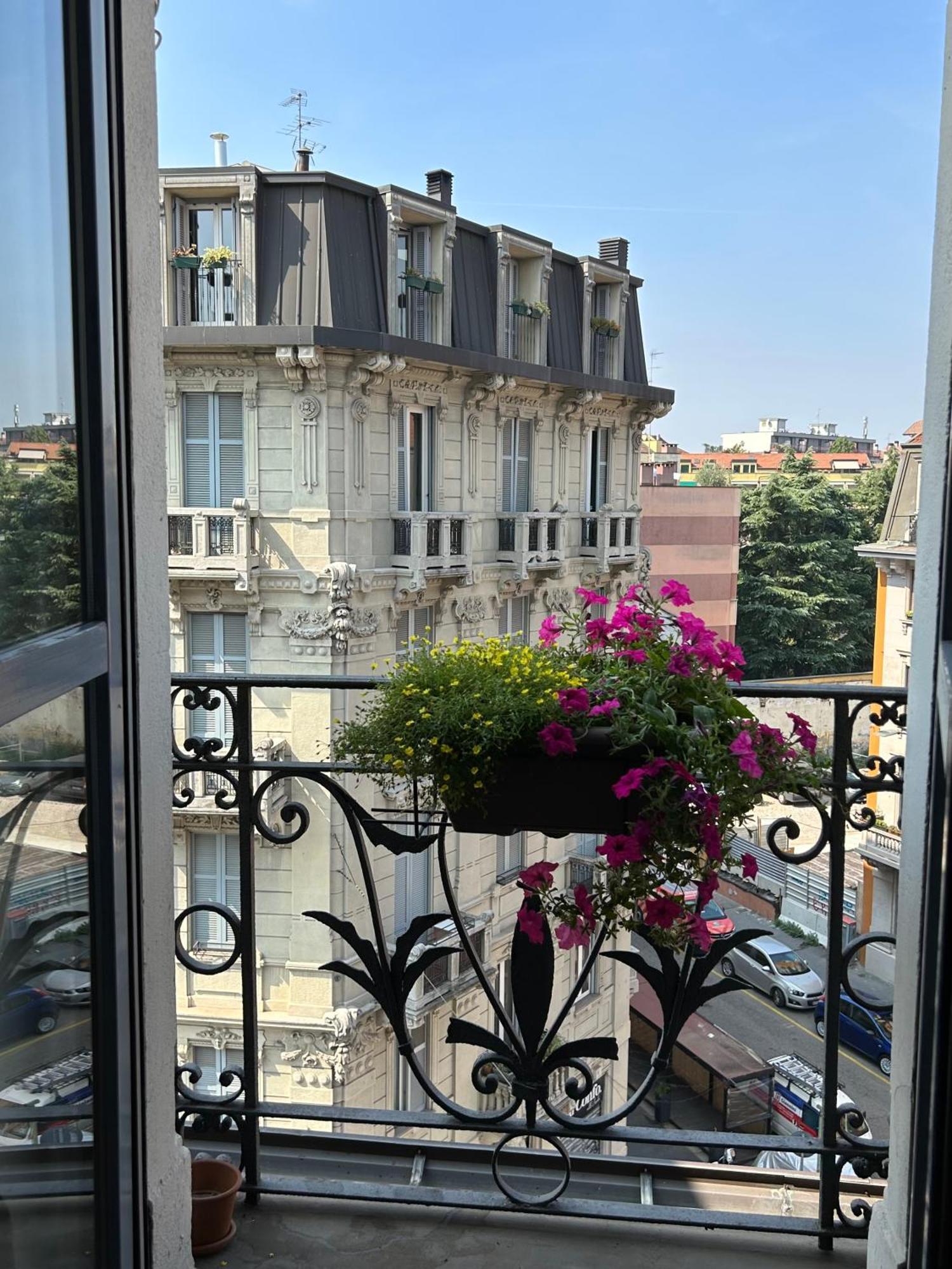 Easy Isola, For An Easy Stay Milano Ngoại thất bức ảnh